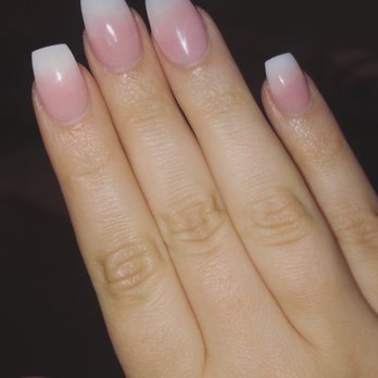 AR Nail Bar & Lounge - ombré nails - Nail Salons Near Me - Somerville, Massachusetts