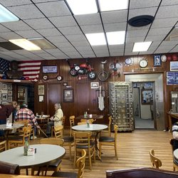 Cakes and Coffee Cafe - Main dining area
