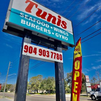Tunis Rogero - Chicken Wings Near Me - Jacksonville, Florida Tunis Rogero - Chicken Wings Near Me - Jacksonville, Florida