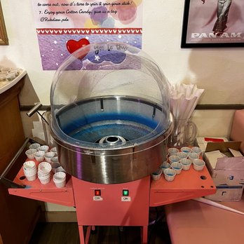 Rukdiew Cafe - Complementary cotton candy machine - Thai Near Me - Portland, Oregon Rukdiew Cafe - Complementary cotton candy machine - Thai Near Me - Portland, Oregon