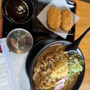 HIRO Ramen & Udon - U5. Niku Curry-Udon and M6. Potato Croquette - Ramen Near Me - Buena Park, California HIRO Ramen & Udon - U5. Niku Curry-Udon and M6. Potato Croquette - Ramen Near Me - Buena Park, California