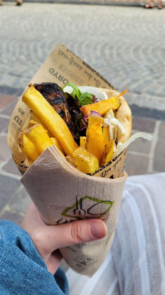 THE OLIVE STREET FOOD Updated June 2024 13 Reviews Wollestraat 12, Brugge, WestVlaanderen