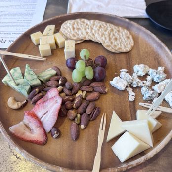 Wine Mountains - Cheese board - Wine Bars Near Me - Pinetop-Lakeside, Arizona Wine Mountains - Cheese board - Wine Bars Near Me - Pinetop-Lakeside, Arizona