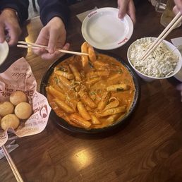 rose tteokbokki rose tteokbokki