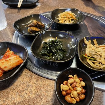 JJ Korean BBQ - Ban Chan (side dishes) - Barbeque Near Me - Sacramento, California