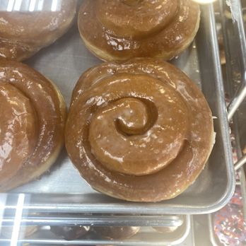 Stanely's Donuts - Cinnamon Rolls - Donuts Near Me - Sacramento, California