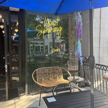 The Sip Room - the outside of the restaurant - Bars Near Me - Fayetteville, North Carolina