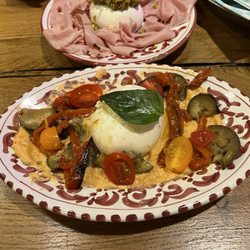 Papà Posto - Burrata with peppers, tomatoes and grilled eggplant