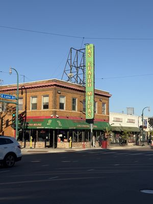 Taqueria y Birrieria las Cuatro Milpas by null Taqueria y Birrieria las Cuatro Milpas by null