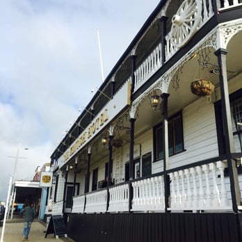 Kentish Hotel - Outside. - Hotels Near Me - Auckland, AUK