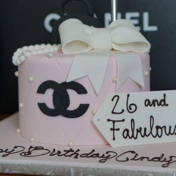 Rock Star Pastries - Chanel birthday cake design with tiramisu flavor by Jessica - Desserts Near Me Rock Star Pastries - Chanel birthday cake design with tiramisu flavor by Jessica - Desserts Near Me