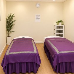 Charmin Spa Massage - Beautiful and Comfortable Double Room 4