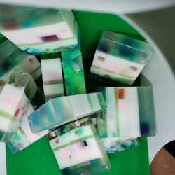 Glow Soap be4 the glow
