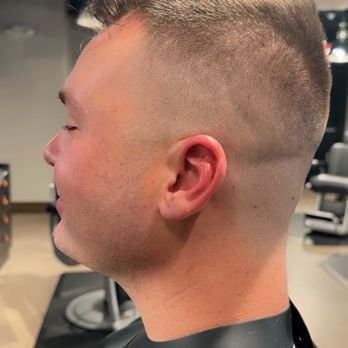 Hammer & Nails - Dupont Circle - Barbers Near Me - Washington, DC, District of Columbia Hammer & Nails - Dupont Circle - Barbers Near Me - Washington, DC, District of Columbia