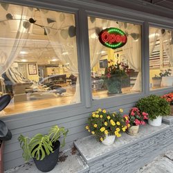 New amore nail spa