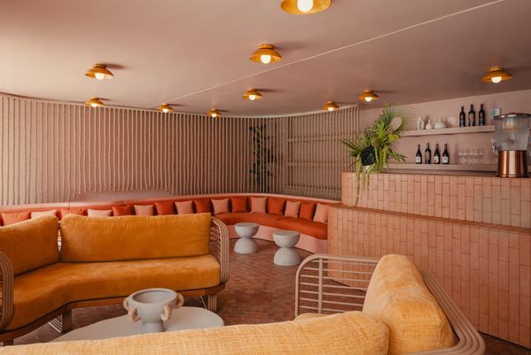 Sandbourne Santa Monica, Autograph Collection by null