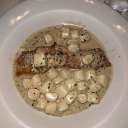 Salmon with ricotta gnocchi