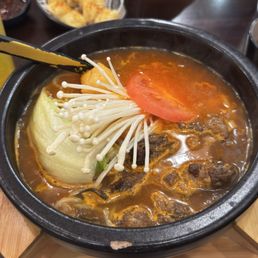 Beef brisket and tomato soup rice noodle Beef brisket and tomato soup rice noodle