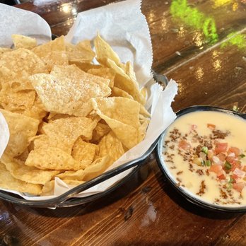 Guaco Taco - Ground Beef Queso & Chips - Mexican Near Me - Leander, Texas