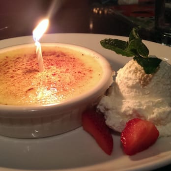 Skates On The Bay - Creme Brule...Happy Birthday! - Seafood Near Me - Berkeley, California