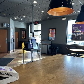 Taco Bell - Fast Food Near Me - Magnolia, Texas