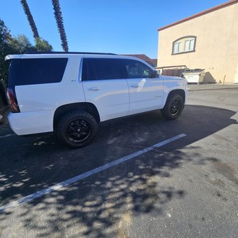 Ikon Auto Collision - Body Shops Near Me - Murrieta, California