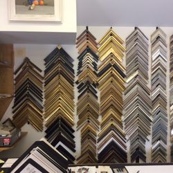 Colonial Custom Picture Framing