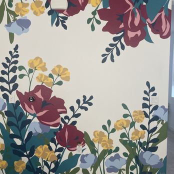 Erica Thomas - Flower mural - Commissioned Artists Near Me Erica Thomas - Flower mural - Commissioned Artists Near Me