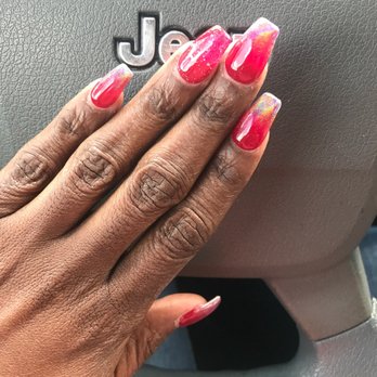 Diamond Nails and Spa - Nail Salons Near Me - Riverside, California