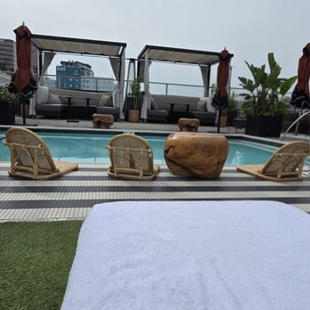 Kimpton Hotel Wilshire - Poolin' - Hotels Near Me - Los Angeles, California Kimpton Hotel Wilshire - Poolin' - Hotels Near Me - Los Angeles, California