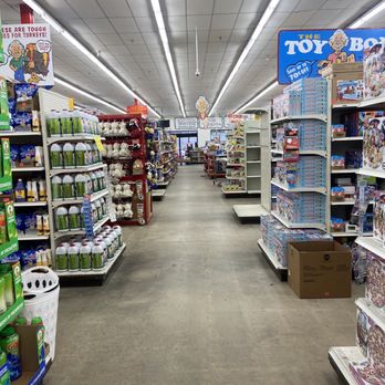 Ollie's Bargain Outlet - 1/15/24-interior - Discount Store Near Me - Pottsville, Pennsylvania
