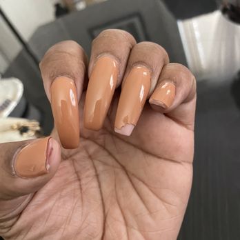 Lynbrook Sakura Nails Spa - Another closeup of the horrible work !!!! - Nail Salons Near Me - Lynbrook, New York