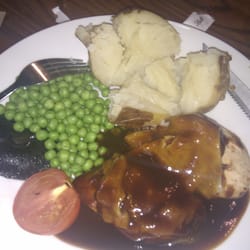 Sugar Loaf - Chicken breast, bacon, cheese with BBQ sauce
