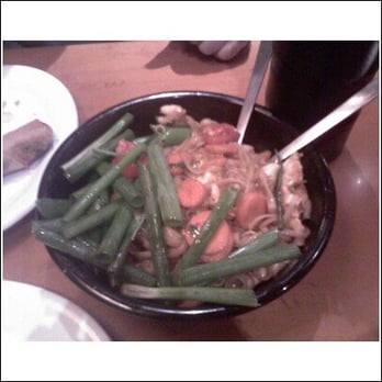 Pei Wei Asian Kitchen - Thai Blazing Noodles with Chicken - Asian Fusion Near Me - Knoxville, Tennessee