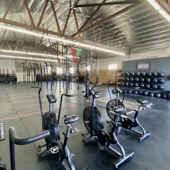 Strange Strength and Conditioning - This comes close to getting my point across about "place" that encourages the excitement of getting fit and the room to do so. - Trainers Near Me - North Hollywood, California Strange Strength and Conditioning - This comes close to getting my point across about "place" that encourages the excitement of getting fit and the room to do so. - Trainers Near Me - North Hollywood, California