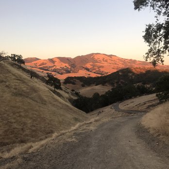 Old Borges Ranch - Hiking Near Me - Walnut Creek, California Old Borges Ranch - Hiking Near Me - Walnut Creek, California