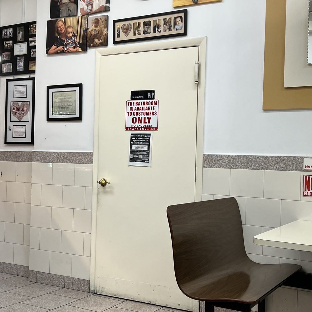 Minitalia Pizzeria - Bathroom - Pizza Near Me - Ridgewood, New York Minitalia Pizzeria - Bathroom - Pizza Near Me - Ridgewood, New York
