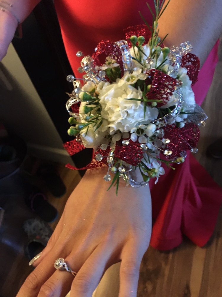 JIM BUSH FLOWER SHOP Updated September 2024 501 W Martintown Rd