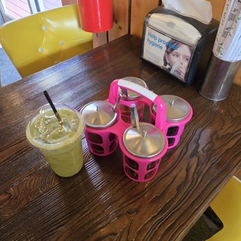 Degthai - Spice Tray with Dry Chili Powder, Thai Chili Oil, Nam Pla Prick.  The Nam Pla Prick Will light that head up!!  Thai Iced Green Tea - Thai Near Me - Nashville, Tennessee