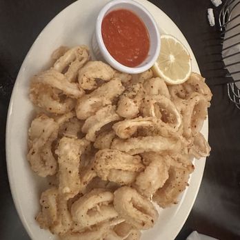 Amata Italian Restaurant - Calamari appetizer - Italian Near Me - Columbus, Mississippi Amata Italian Restaurant - Calamari appetizer - Italian Near Me - Columbus, Mississippi