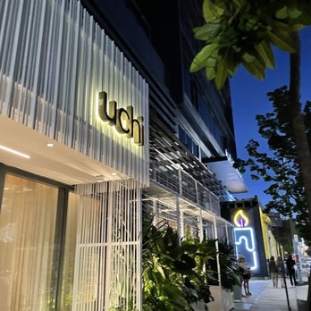 Uchi Miami - Stunning outside located in the hustle and bustle of Wynnwood - Asian Fusion Near Me - Miami, Florida