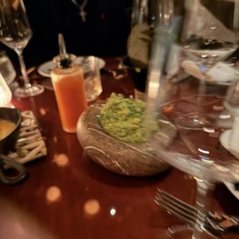 Limusina - Guacamole - Mexican Near Me - New York, New York
