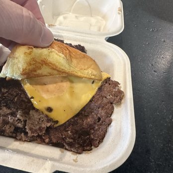 Sundaze Burgers - Burgers Near Me - Poughkeepsie, New York Sundaze Burgers - Burgers Near Me - Poughkeepsie, New York