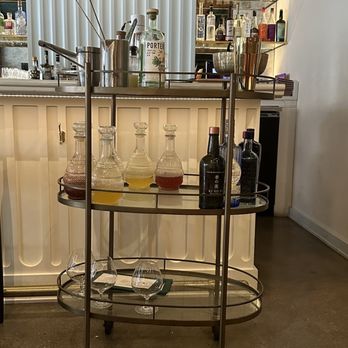 Indienne - Gin and Tonic Cart - Indian Near Me - Chicago, Illinois