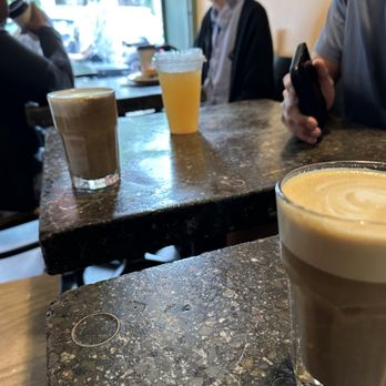 High Point Cafe - Drinks beverages, dirty chai, wellness elixir, latte - Coffee & Tea Near Me - Philadelphia, Pennsylvania