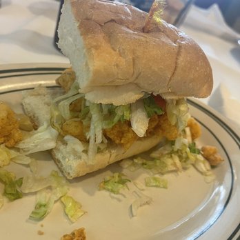 Rips On the Lake - Shrimp po boy - Seafood Near Me - Mandeville, Louisiana