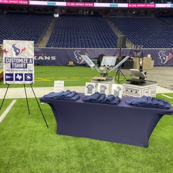 APDAT Print - Live screen printing with the Houston Texans for Family Field Day Event - Screen Printing/T-Shirt Printing Near Me - Houston, Texas APDAT Print - Live screen printing with the Houston Texans for Family Field Day Event - Screen Printing/T-Shirt Printing Near Me - Houston, Texas