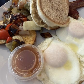 Gracie's On West Main - Gracies Breakfast - Breakfast & Brunch Near Me - Leola, Pennsylvania Gracie's On West Main - Gracies Breakfast - Breakfast & Brunch Near Me - Leola, Pennsylvania