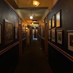 McMenamins Crystal Hotel
