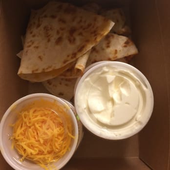Johnny's Roadside Diner - Take-out quesadilla app. Not bad. - American Near Me - Hadley, Massachusetts